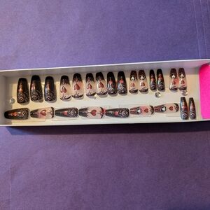 Black and Red Heart Nail Set